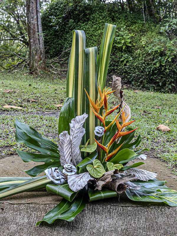 Devant de Tombe "JARDIN"