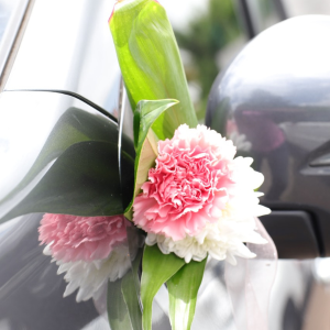 Modèle Fleur Voiture « PETIT BOUQUET RETROVISEUR »
